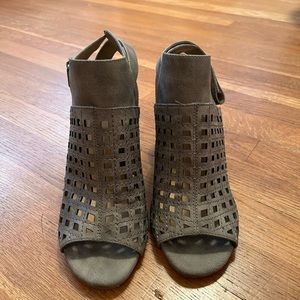 Maurices open toe heel